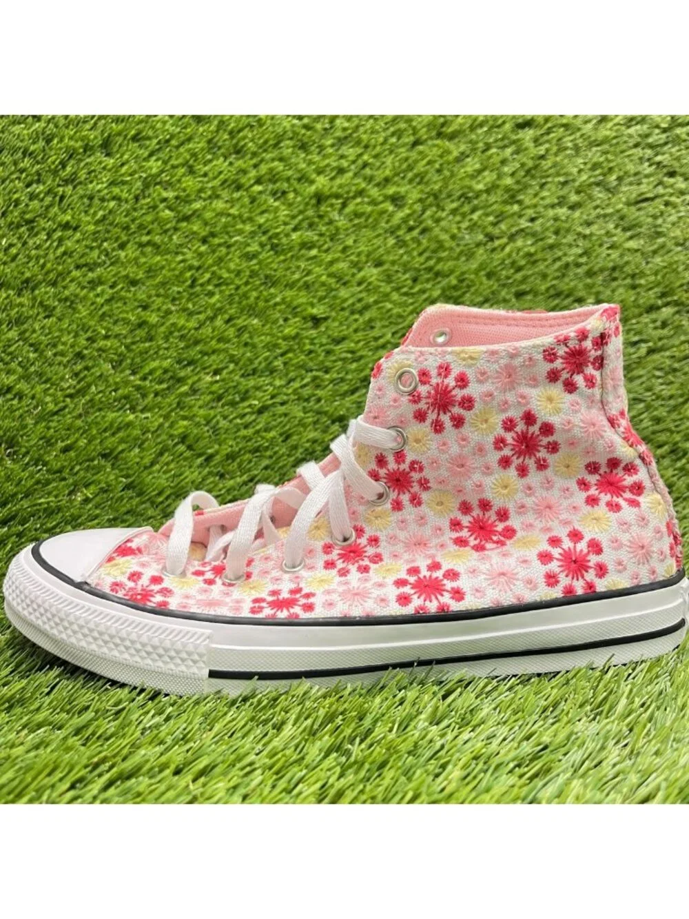 Converse Chuck Taylor All Star High Girls Size 6Y Pink Athletic Shoes Sneakers